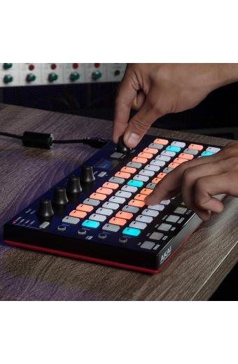 Controlador  MIDI AKAI Firens