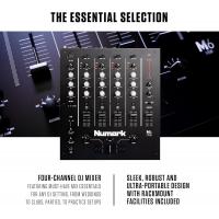 Numark Mixer M6 de 4 canais com interface de áudio integrada